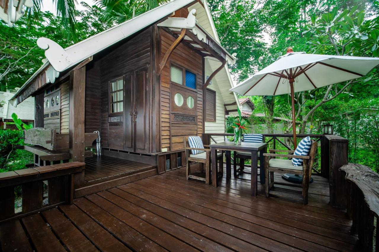 Baan Thong Ching Resort Khanom Exterior photo